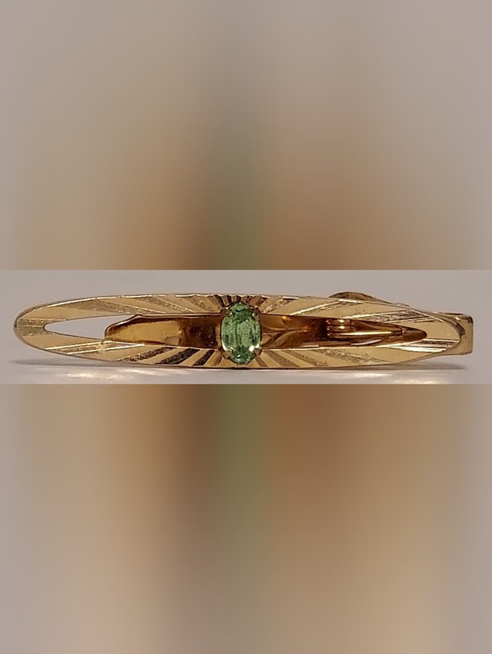 Vintage Swank Mid Century Goldtone Sunburst Tie Clip Alligator Clasp Green Stone